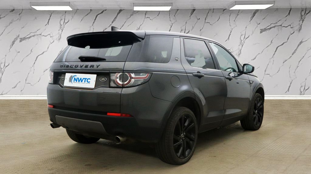 Used Land Rover Discovery Sport 2017 for sale - 77806433: Photo 7