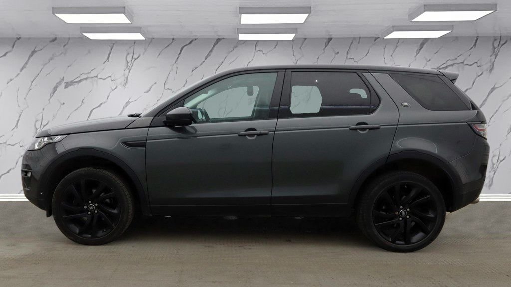 Used Land Rover Discovery Sport 2017 for sale - 77806433: Photo 9