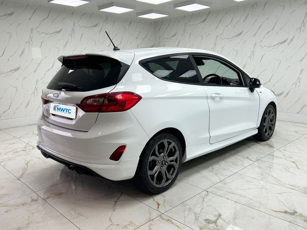 Used Ford Fiesta 2018 for sale - 78124056: Photo 12