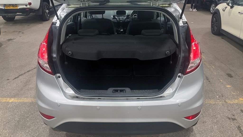 Used Ford Fiesta 2016 for sale - 76304184: Photo 12