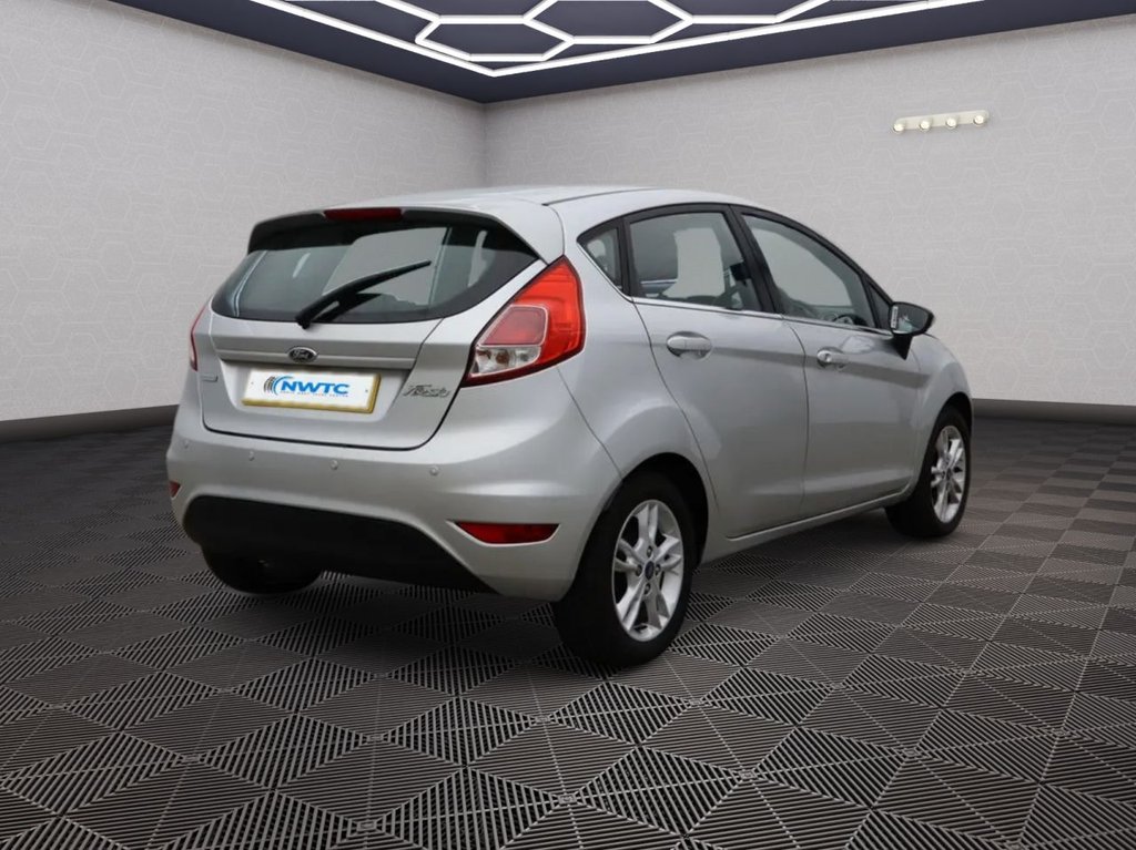 Used Ford Fiesta 2016 for sale - 76304184: Photo 4