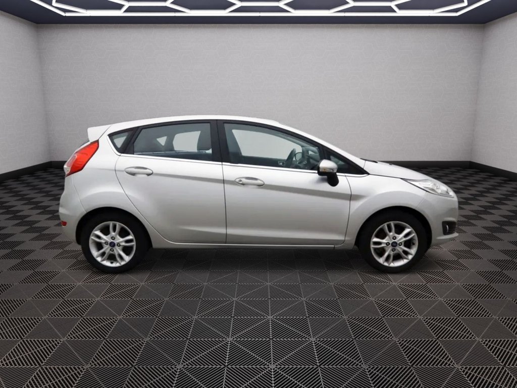 Used Ford Fiesta 2016 for sale - 76304184: Photo 5