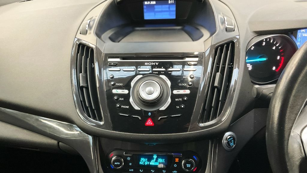 Used Ford Kuga 2015 for sale - 77384097: Photo 10