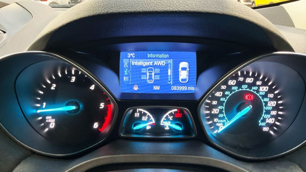 Used Ford Kuga 2015 for sale - 77384097: Photo 11