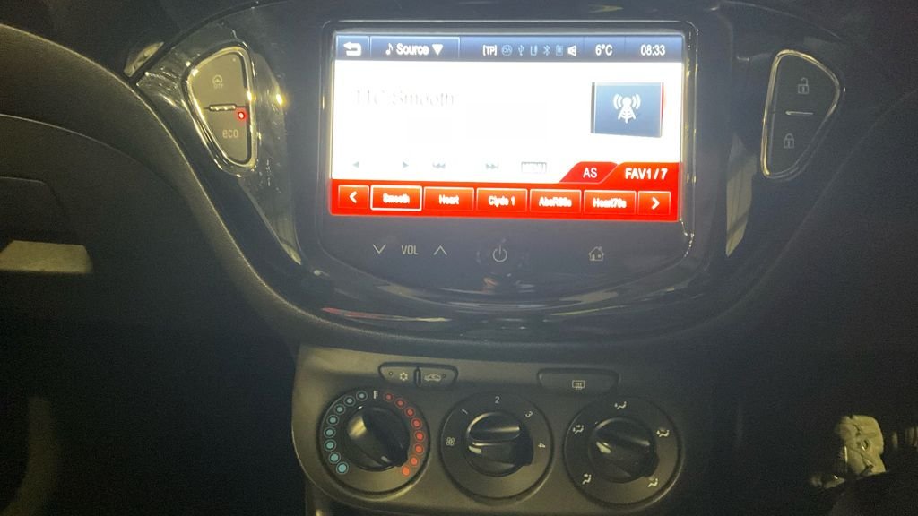 Used Vauxhall Corsa 2016 for sale - 77436781: Photo 10