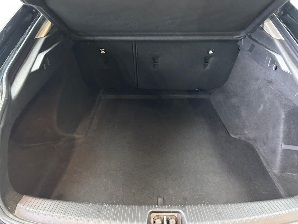 Used Vauxhall Insignia 2017 for sale - 77287510: Photo 21