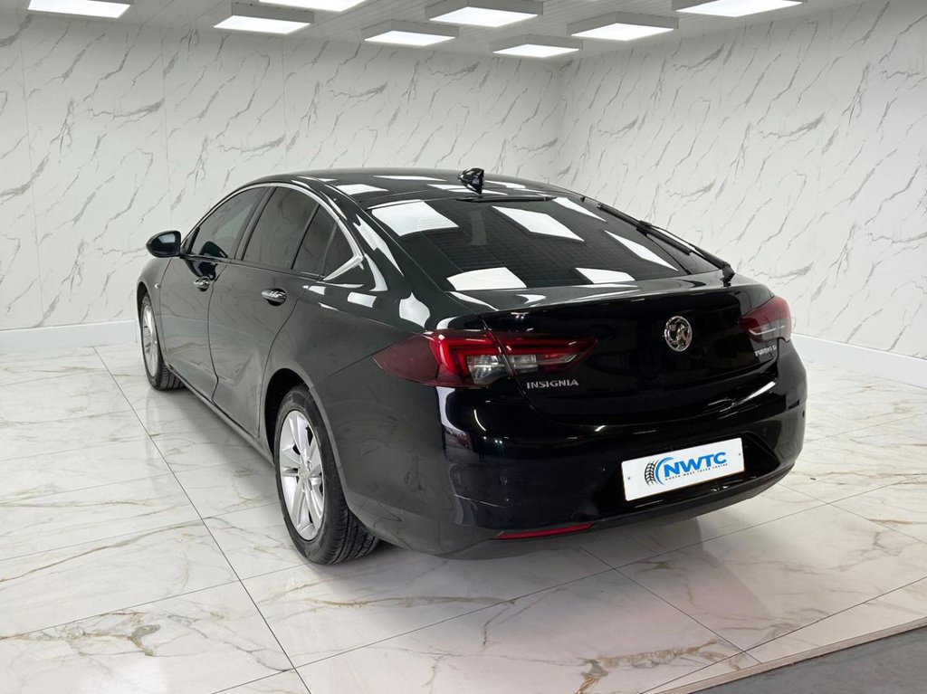 Used Vauxhall Insignia 2017 for sale - 77287510: Photo 8