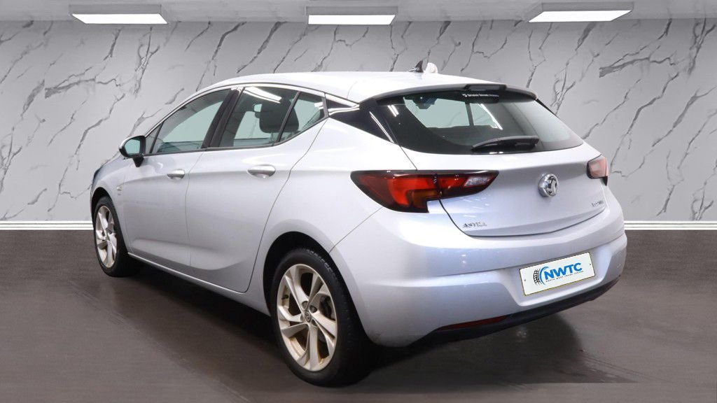 Used Vauxhall Astra 2019 for sale - 76654955: Photo 3