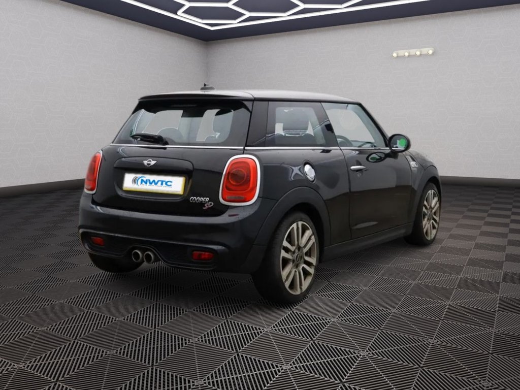 Used MINI Hatch 2017 for sale - 76173073: Photo 5