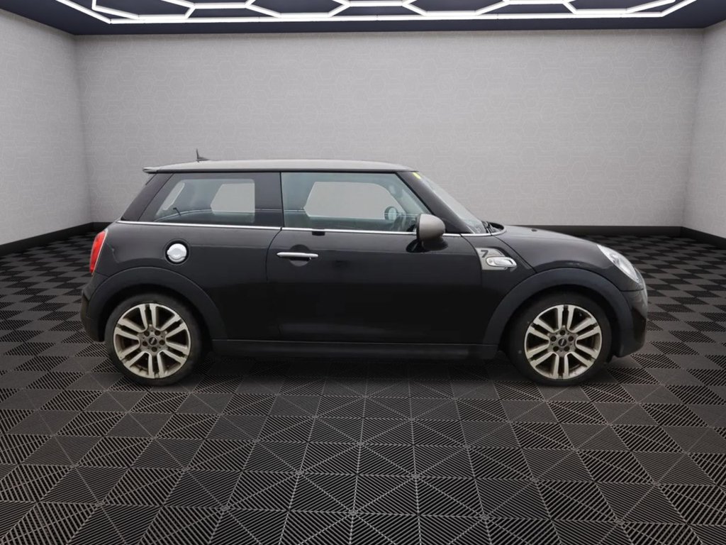 Used MINI Hatch 2017 for sale - 76173073: Photo 6