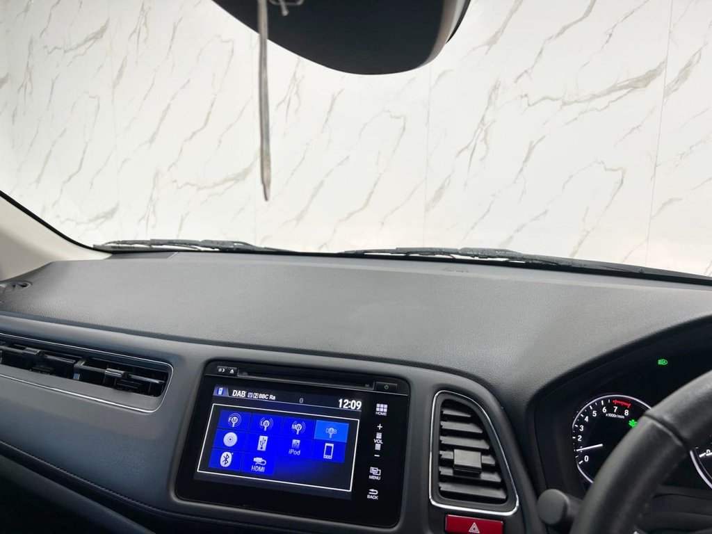 Used Honda HR-V 2017 for sale - 77313205: Photo 15