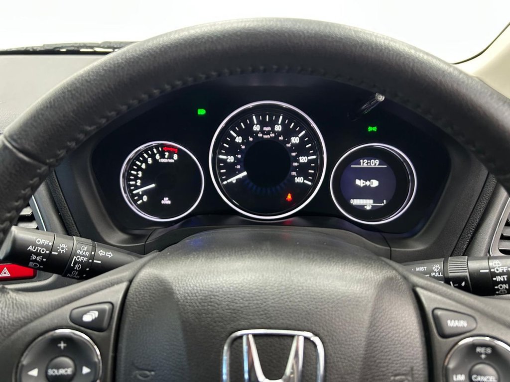 Used Honda HR-V 2017 for sale - 77313205: Photo 17