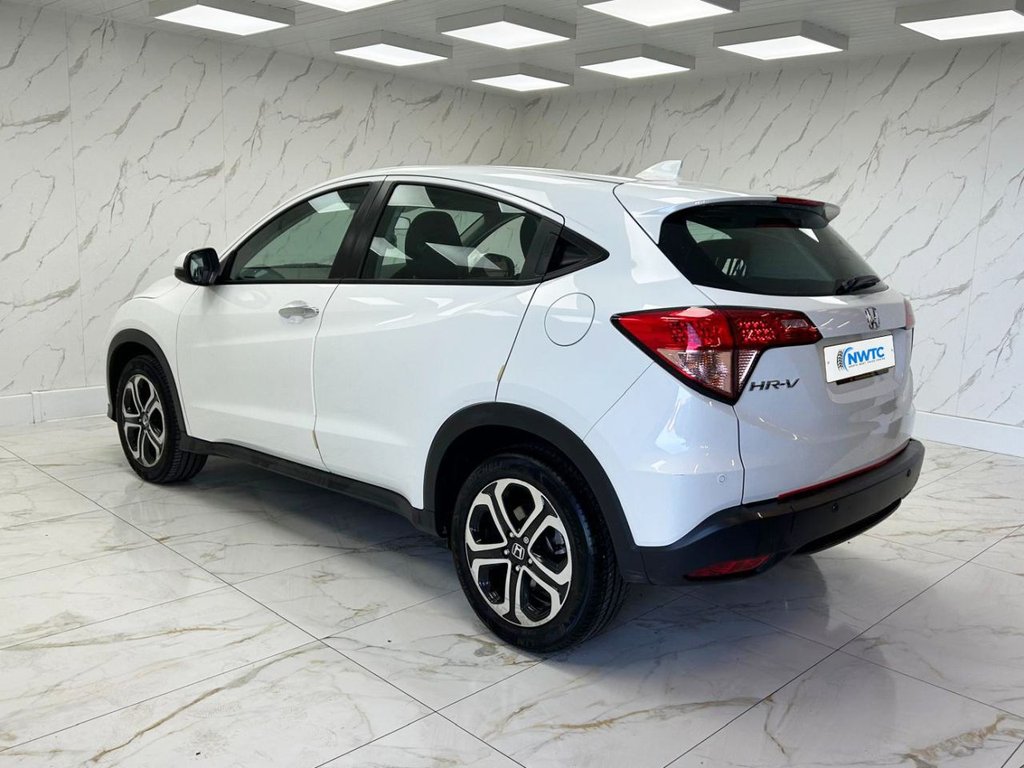 Used Honda HR-V 2017 for sale - 77313205: Photo 6
