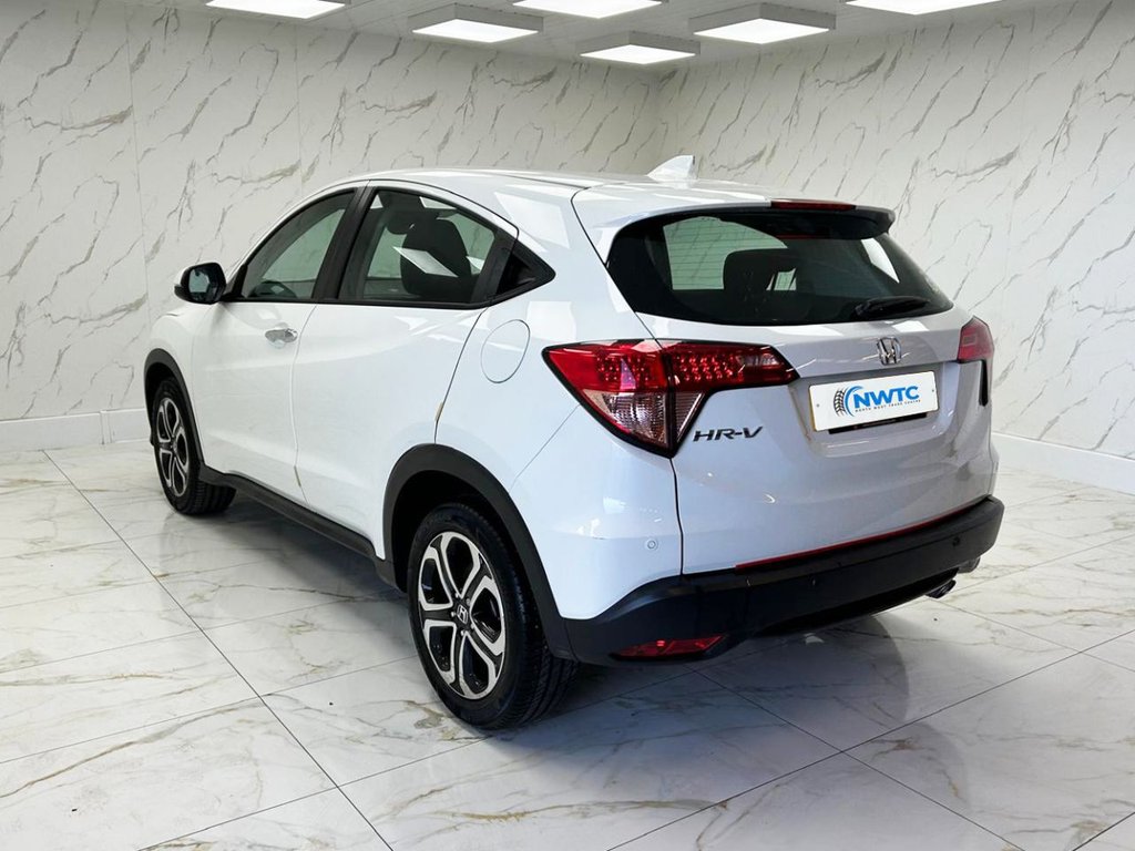 Used Honda HR-V 2017 for sale - 77313205: Photo 7
