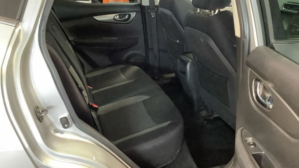 Used Nissan Qashqai 2017 for sale - 77780032: Photo 13