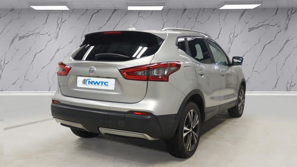 Used Nissan Qashqai 2017 for sale - 77780032: Photo 7