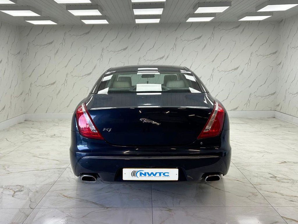 Used Jaguar XJ 2010 for sale - 77976491: Photo 10