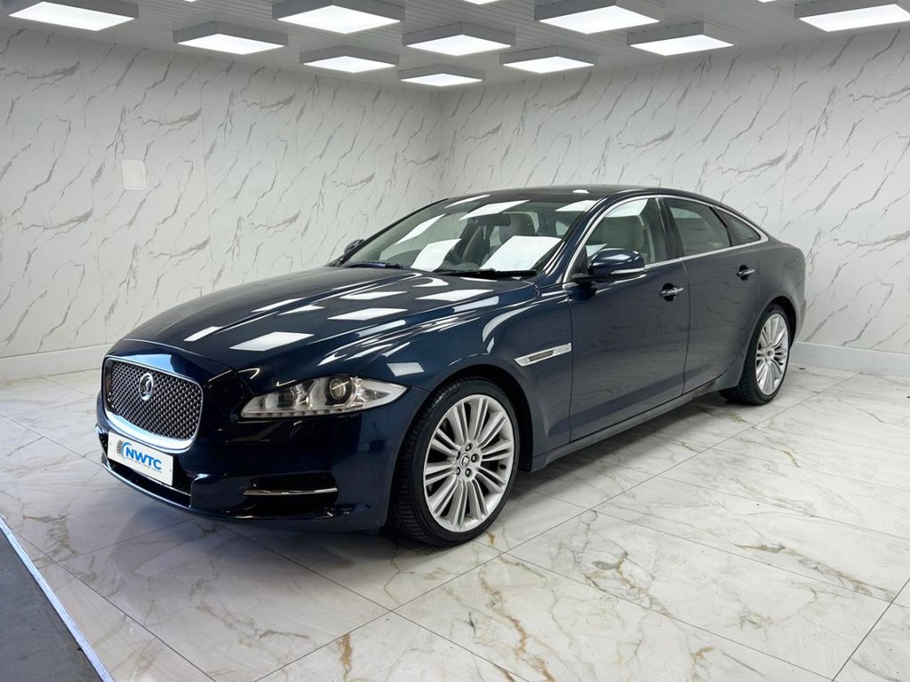 Used Jaguar XJ 2010 for sale - 77976491: Photo 7