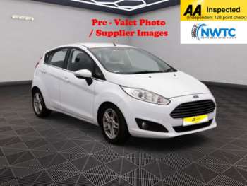 2013 (63) - 1.0 Zetec Hatchback 5dr Petrol Manual Euro 5 (s/s) (80 ps) 1 OWNER FROM NEW