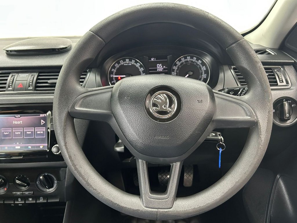 Used Skoda Rapid Spaceback 2017 for sale - 75685229: Photo 16