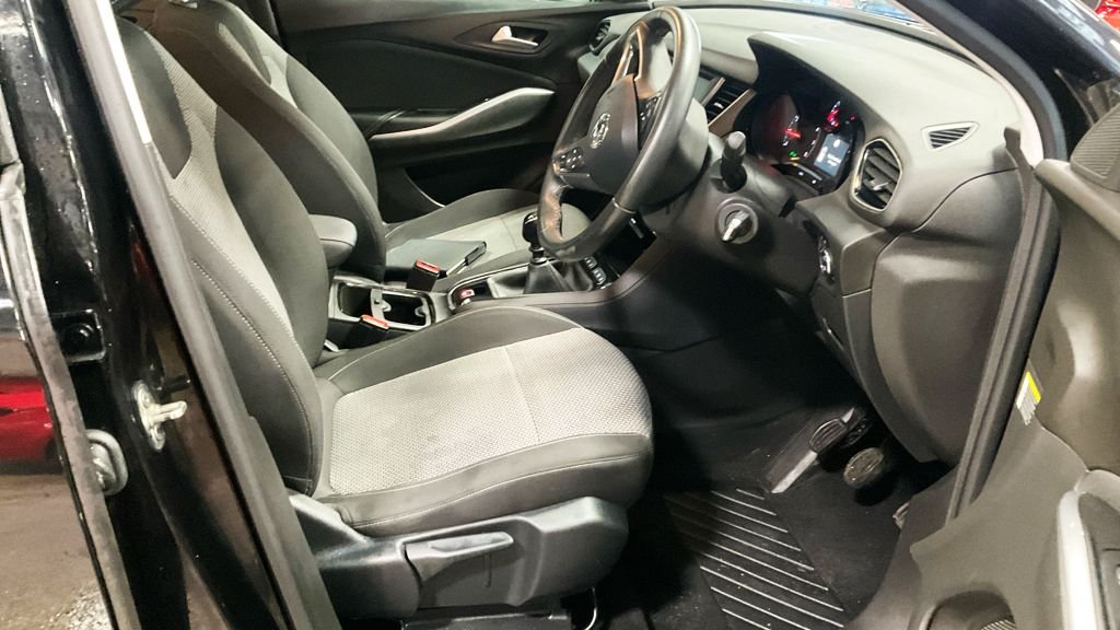 Used Vauxhall Grandland X 2019 for sale - 76654932: Photo 10