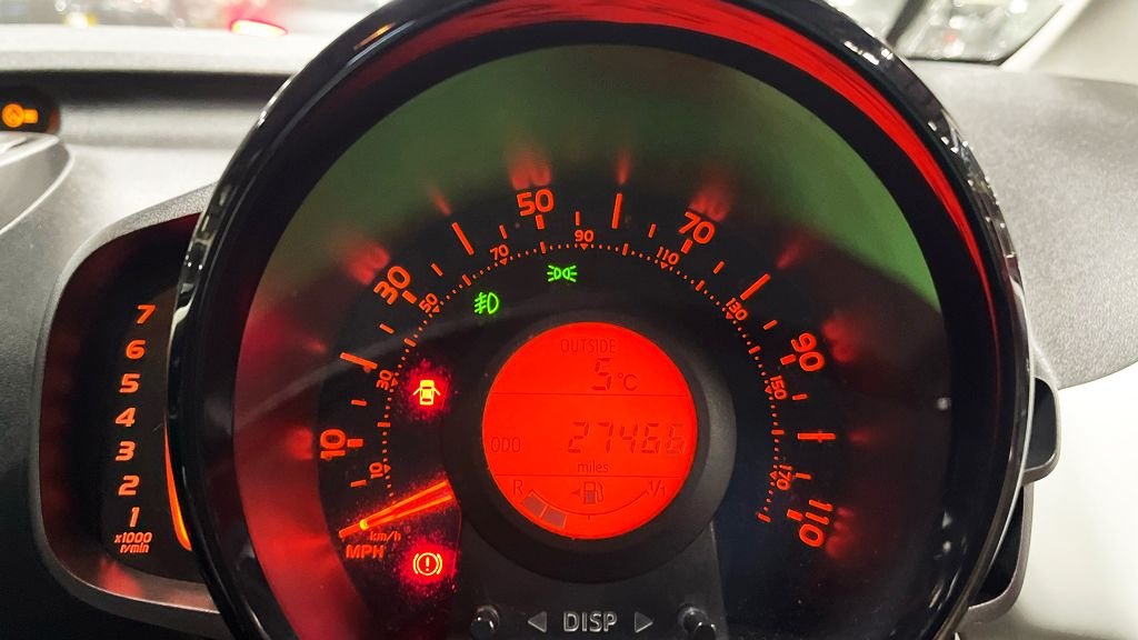 Used Toyota AYGO 2018 for sale - 77806434: Photo 11