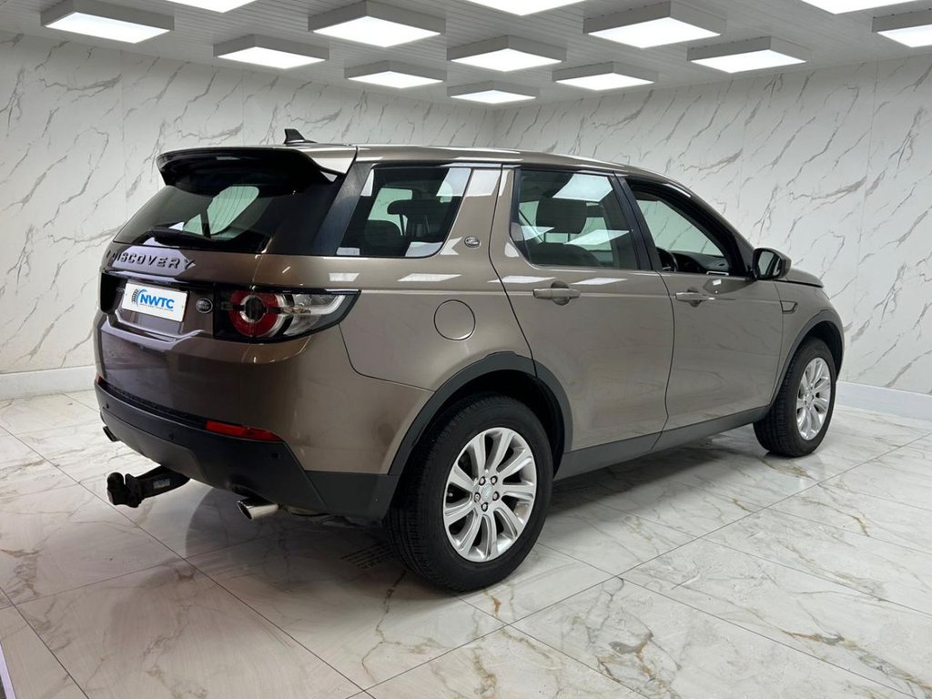 Used Land Rover Discovery Sport 2016 for sale - 77153162: Photo 10