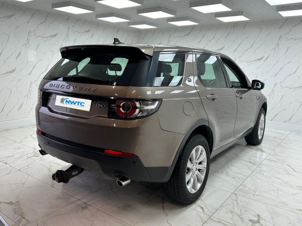 Used Land Rover Discovery Sport 2016 for sale - 77153162: Photo 9