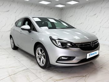 Used Vauxhall Astra 2017 for sale - 79842840: Photo