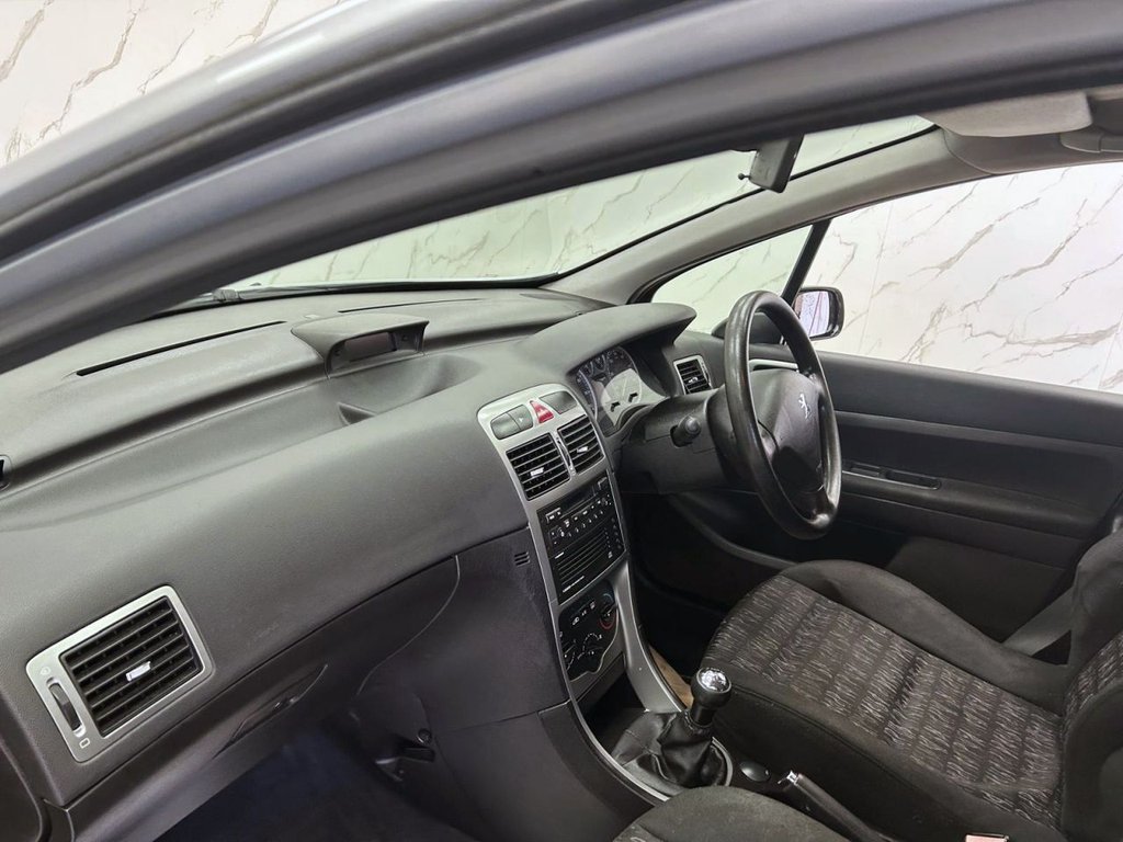 Used Peugeot 307 2001 for sale - 78069273: Photo 13