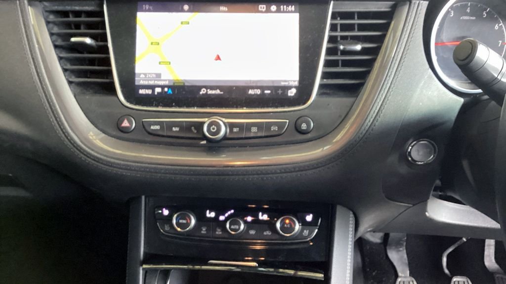 Used Vauxhall Grandland X 2018 for sale - 76106047: Photo 9