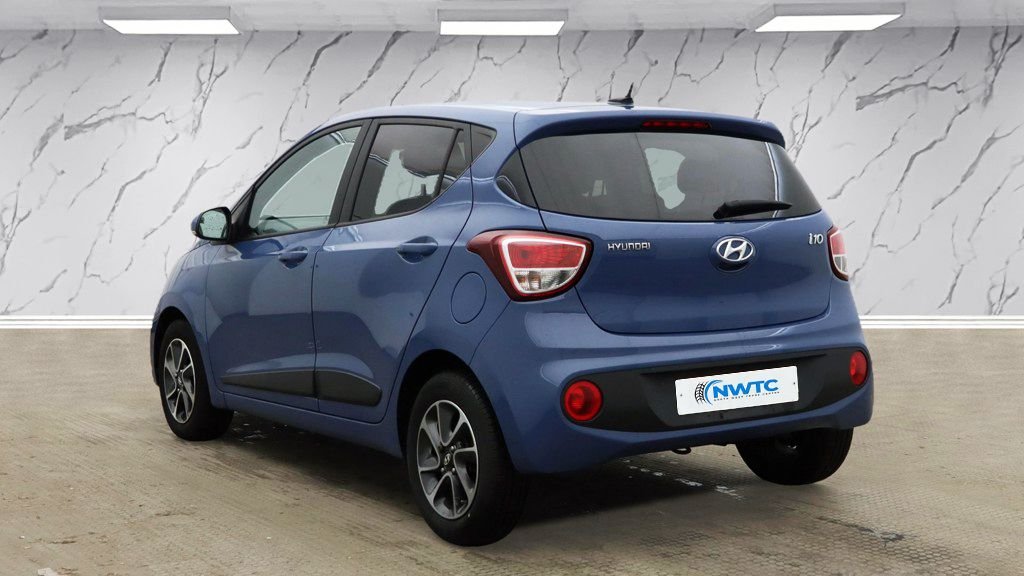 Used Hyundai i10 2017 for sale - 76901172: Photo 4