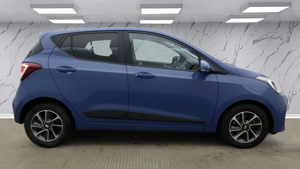 Used Hyundai i10 2017 for sale - 76901172: Photo 6