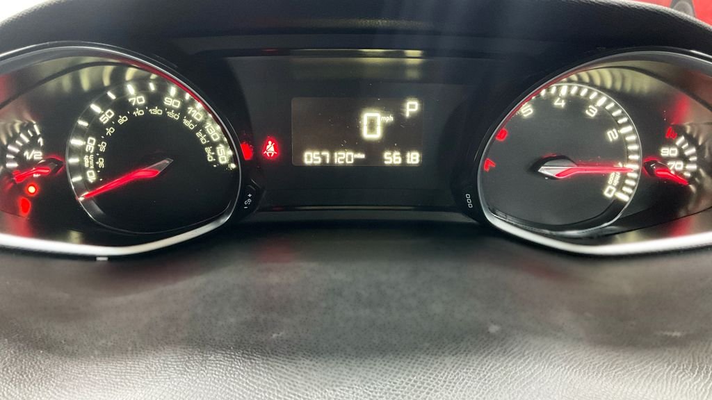 Used Peugeot 308 2015 for sale - 77384191: Photo 11