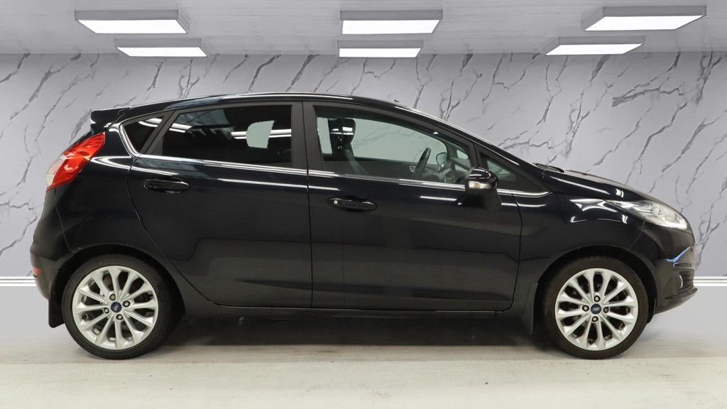 Used Ford Fiesta 2016 for sale - 76454710: Photo 6