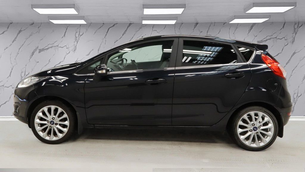 Used Ford Fiesta 2016 for sale - 76454710: Photo 7