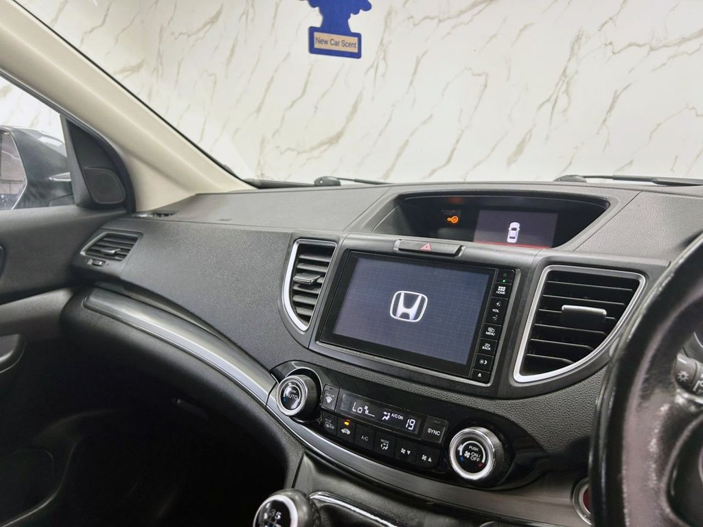 Used Honda CR-V 2015 for sale - 76973107: Photo 13