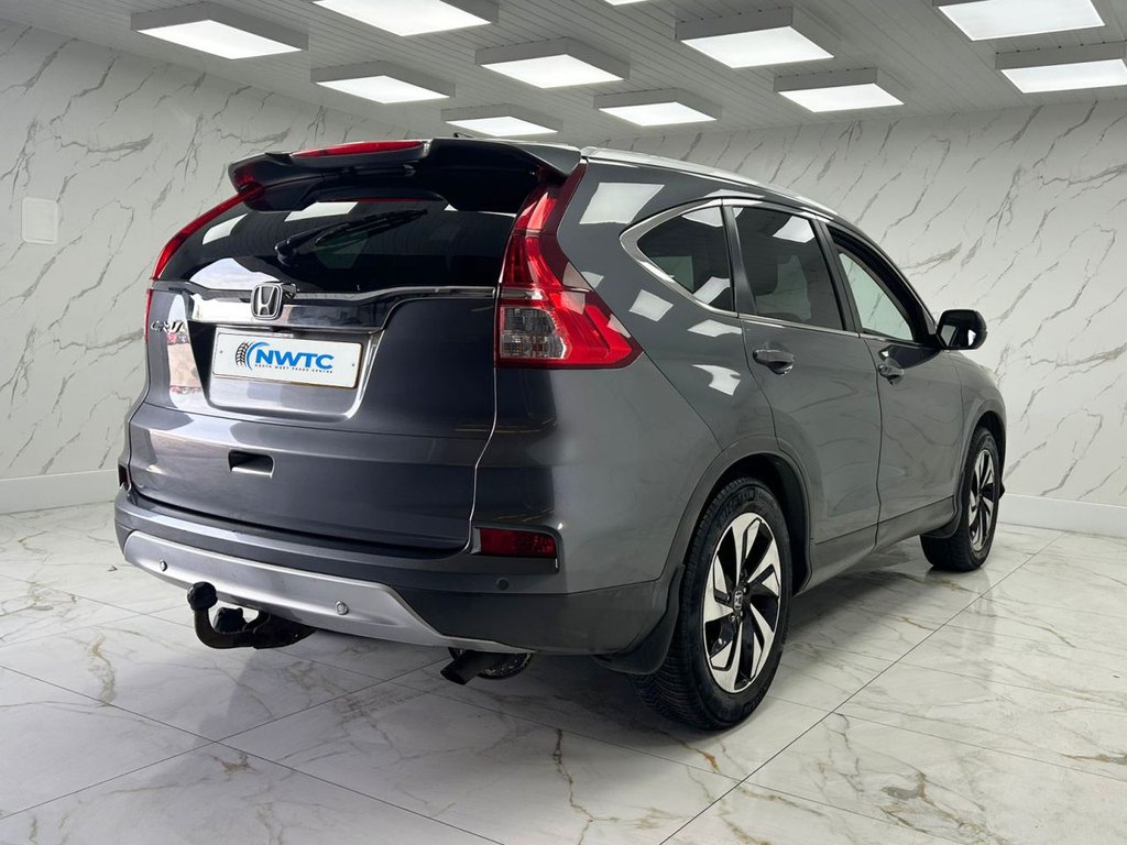 Used Honda CR-V 2015 for sale - 76973107: Photo 9