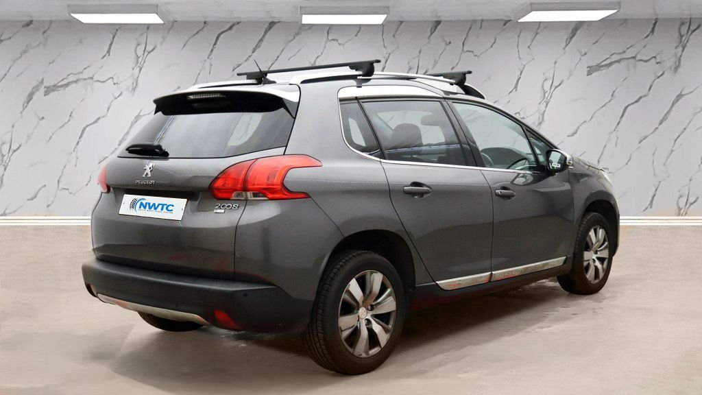 Used Peugeot 2008 2015 for sale - 77422345: Photo 7