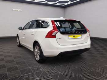 Used Volvo V60 2013 for sale - 74647773: Photo
