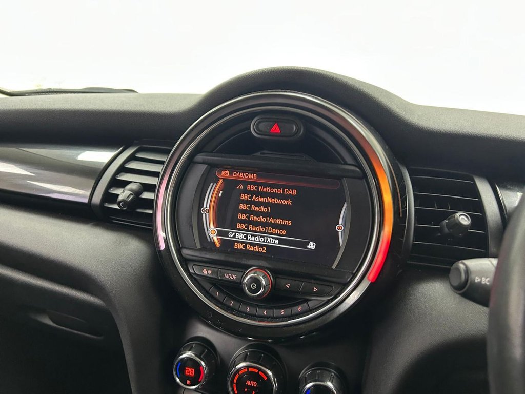 Used MINI Hatch 2018 for sale - 76821055: Photo 15