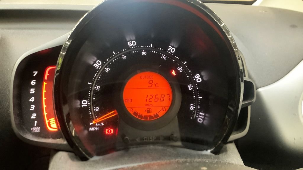 Used Toyota AYGO 2019 for sale - 77384103: Photo 11