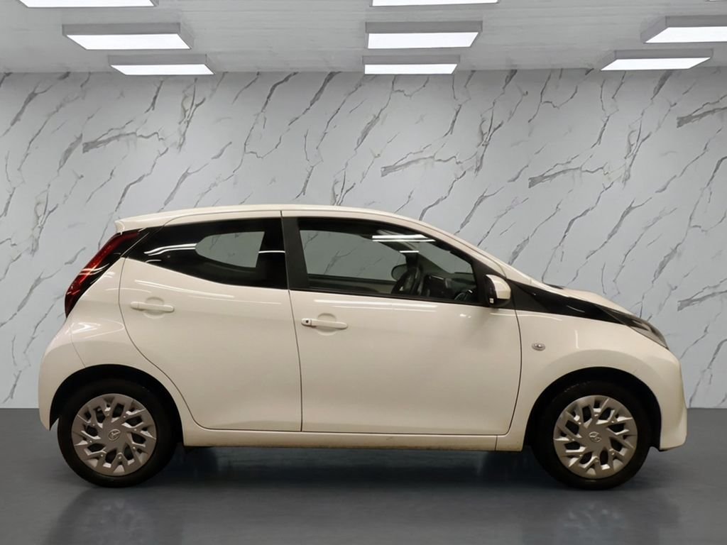 Used Toyota AYGO 2019 for sale - 77384103: Photo 7