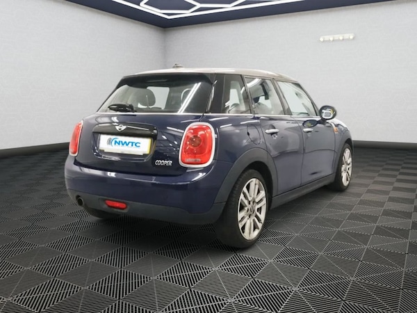 Used MINI Hatch 2017 for sale - 76345780: Photo 5