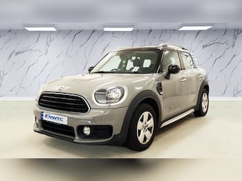 Used MINI Countryman 2018 for sale - 79632428: Photo