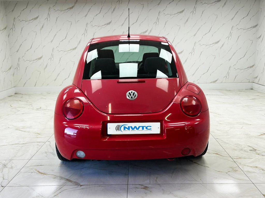 Used Volkswagen Beetle 2004 for sale - 77583115: Photo 8