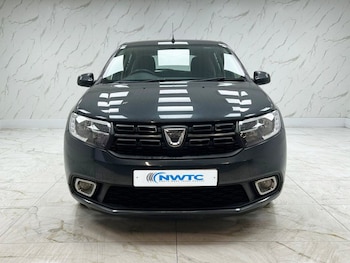 Used Dacia Sandero 2018 for sale - 76303784: Photo