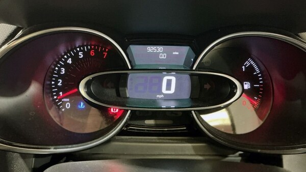 Used Renault Clio 2016 for sale - 76119059: Photo 9