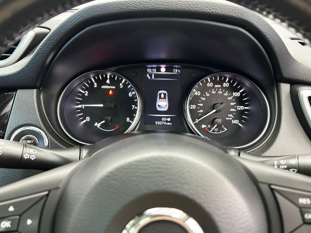 Used Nissan Qashqai 2017 for sale - 76739985: Photo 17