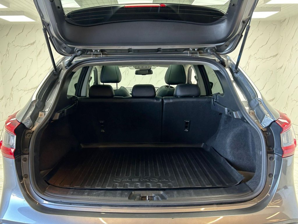 Used Nissan Qashqai 2017 for sale - 76739985: Photo 21